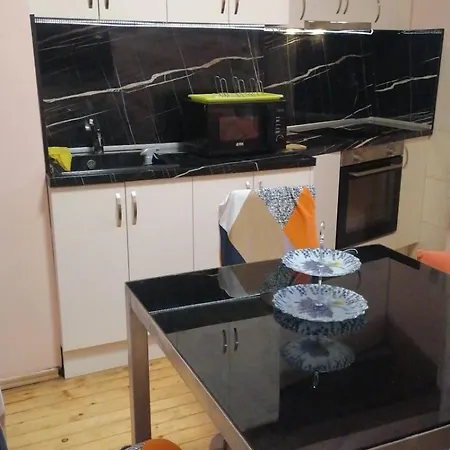 климент Апартамент