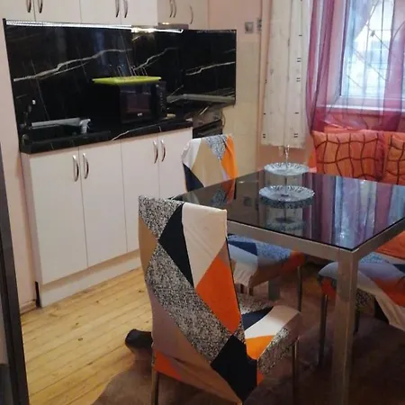 климент Appartement *