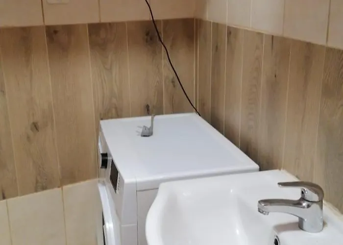 климент * וארנה